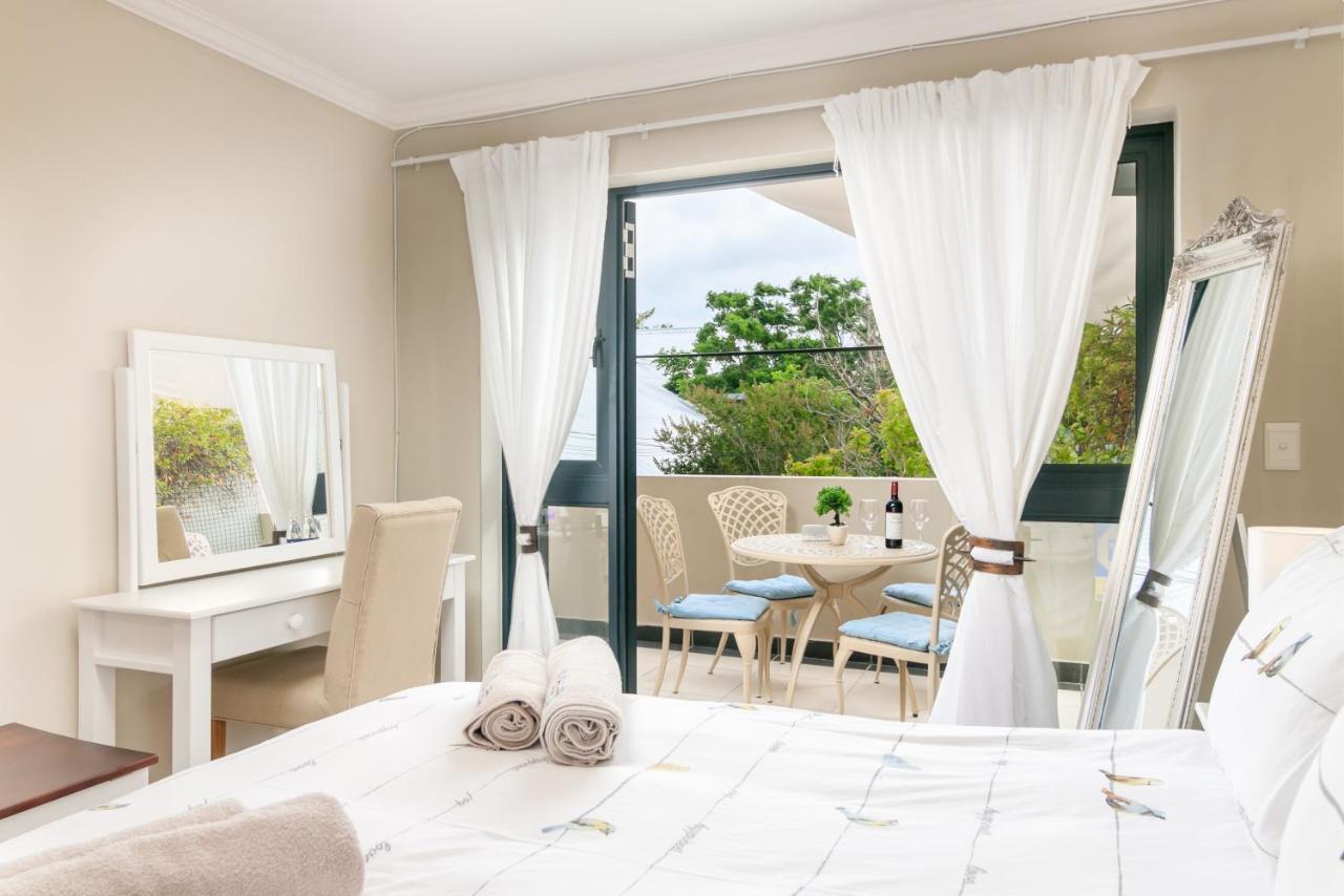 Blue Moon Apartments Knysna Exterior foto